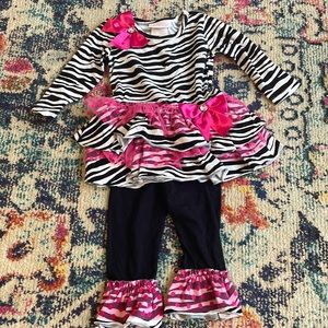 2️⃣ for $15 Bonnie Baby 18 month set